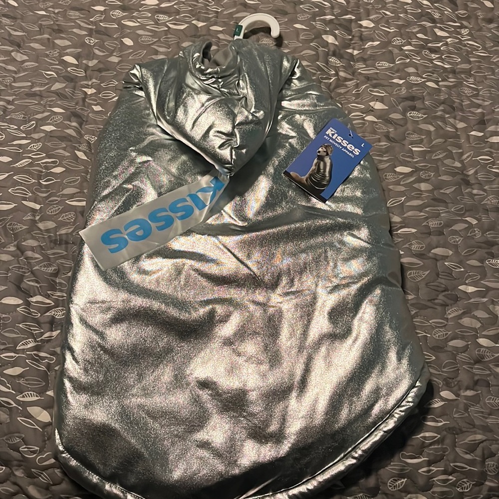 NWT Dog costume, Hershey’s Kisses costume, size large